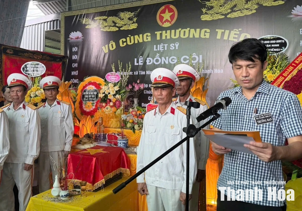 Đón hài cốt liệt sĩ Lê Đồng Cội về an táng tại quê hương