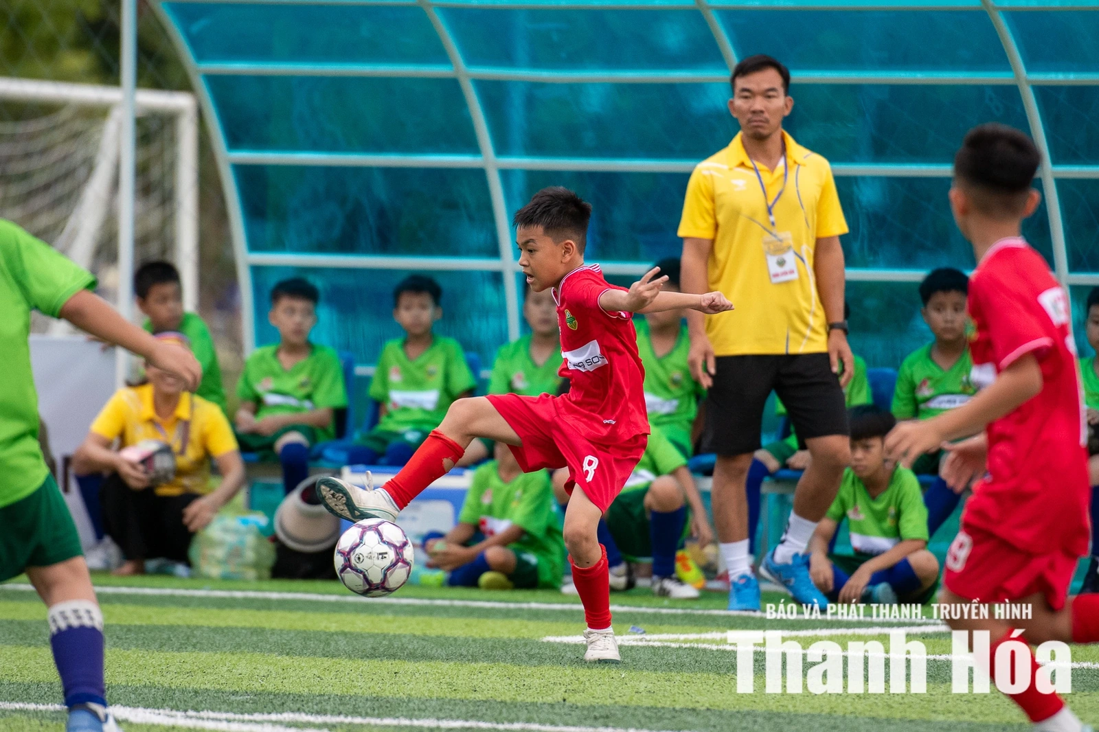 BVĐK Trí Đức Thành 2 và phường Hạc Thành thẳng tiến chung kết U10