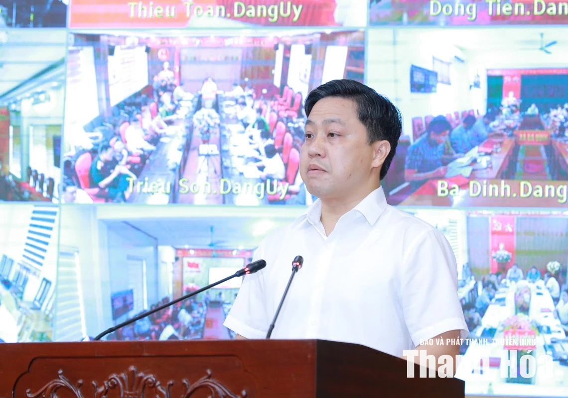 Quyết tâm tạo chuyển biến rõ nét trong giải ngân vốn đầu tư công, giải phóng mặt bằng và thu tiền sử dụng đất