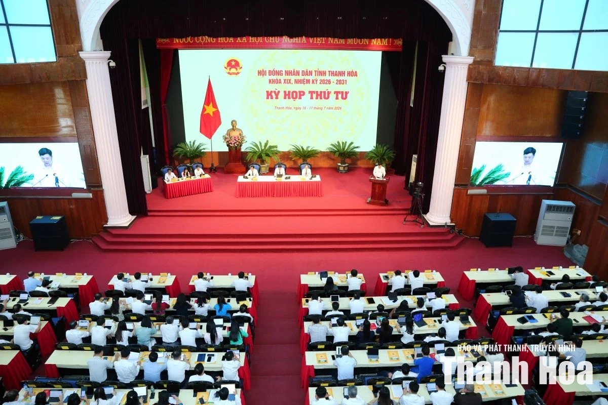 Thảo luận tại Kỳ họp thứ tư, HĐND tỉnh khóa XIX: Thẳng thắn và trách nhiệm