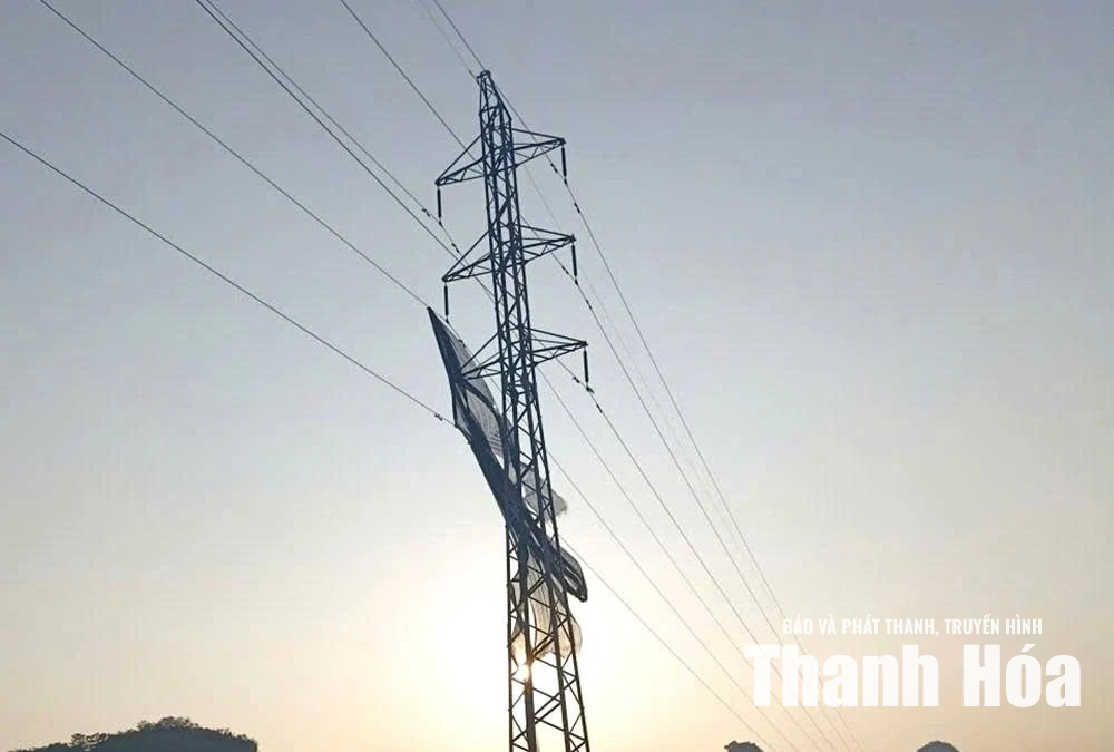 Hành lang an toàn điện vẫn tiềm ẩn nhiều rủi ro