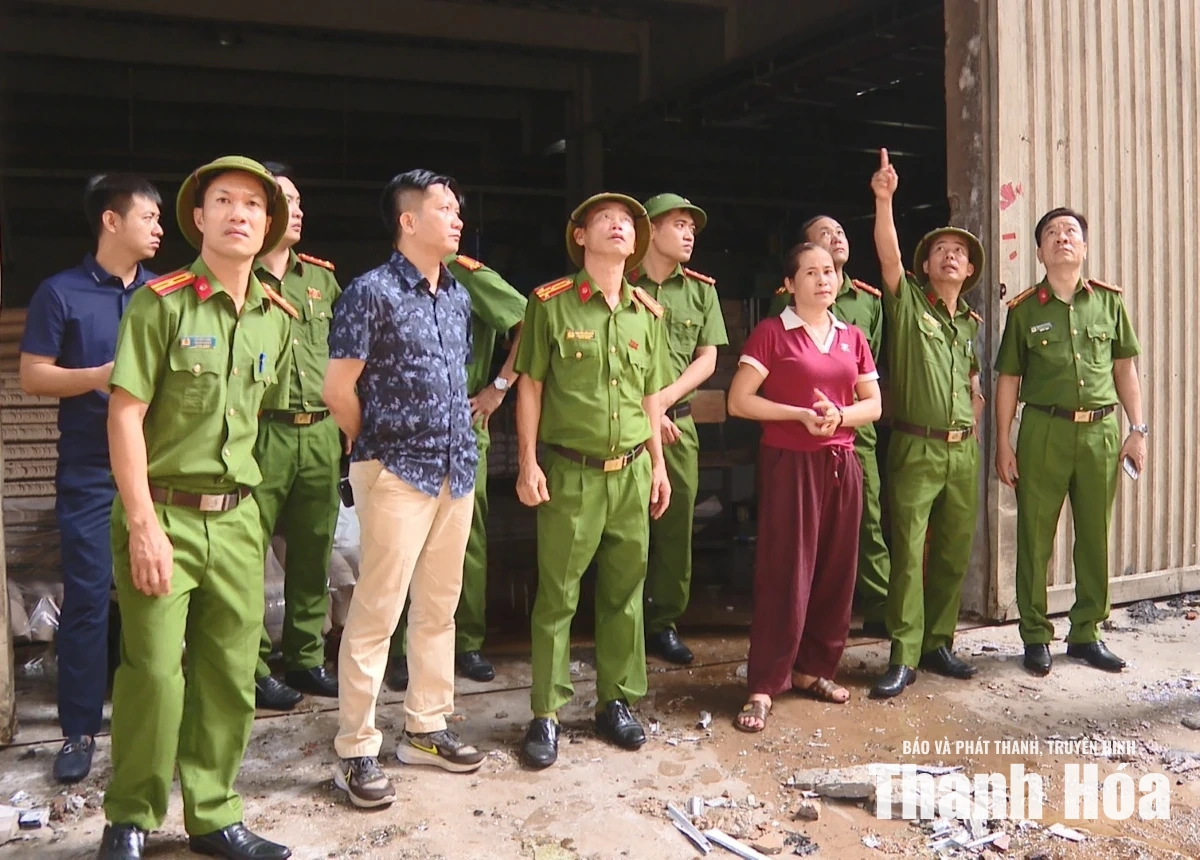 Vụ cháy nhà kho tại Khu công nghiệp Tây Bắc Ga: Nhiều hàng hóa, vật tư bị thiêu rụi