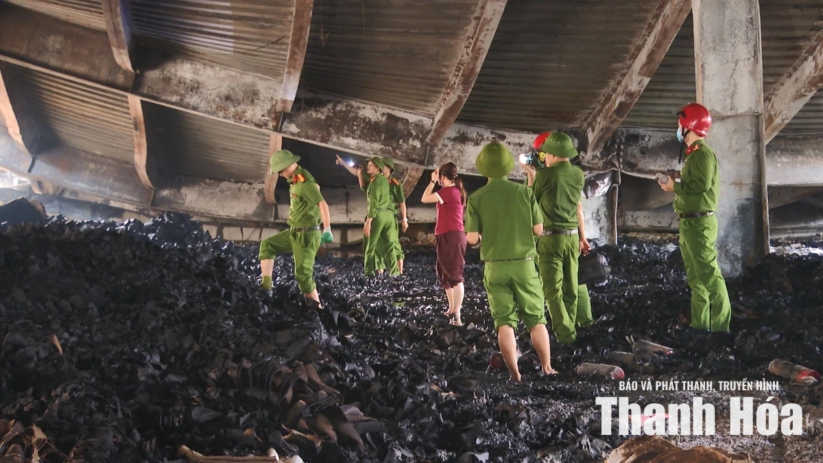 Vụ cháy nhà kho tại Khu công nghiệp Tây Bắc Ga: Nhiều hàng hóa, vật tư bị thiêu rụi