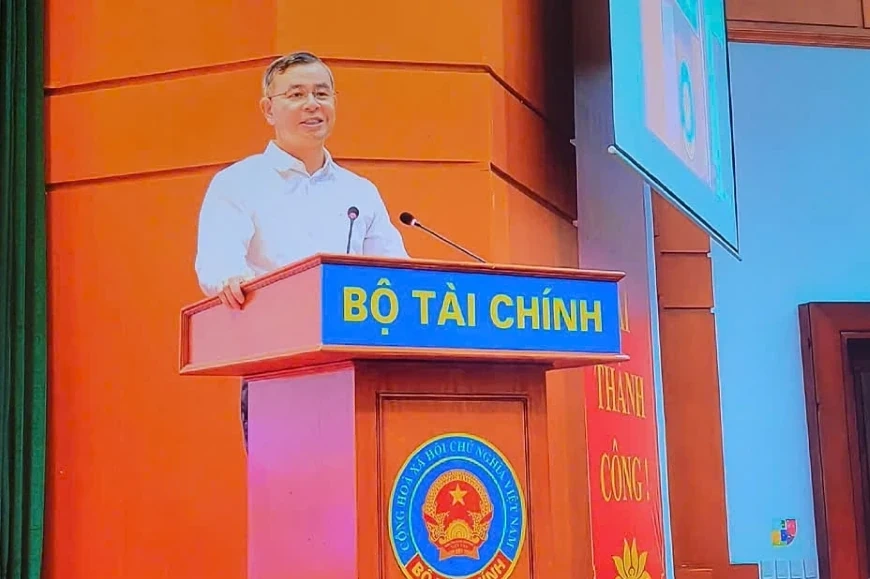 Thu ngân sách Nhà nước đạt trên 1,56 triệu tỷ đồng sau 6 tháng