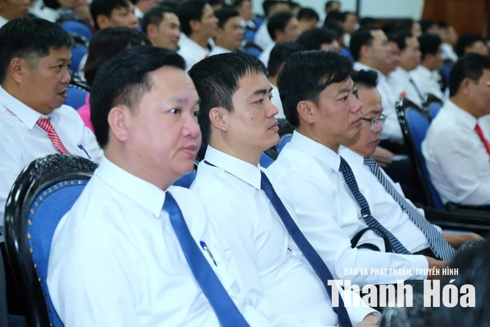 Quyết liệt hành động, bảo đảm hoàn thành và hoàn thành vượt mức tất cả các chỉ tiêu <sup>(*)</sup>