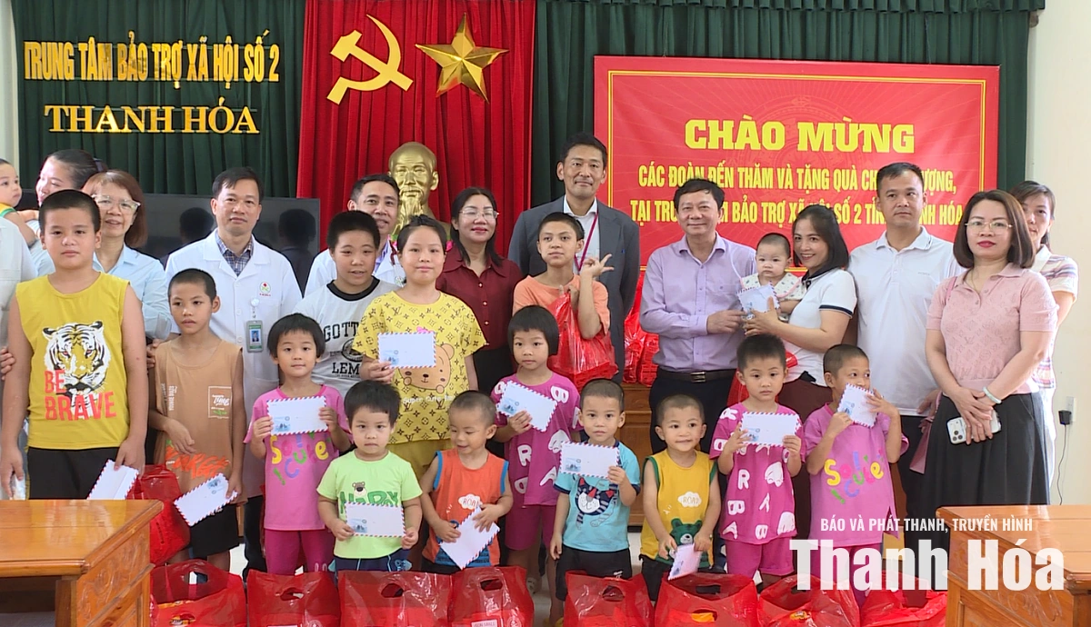Khám sàng lọc ung thư cho người có công và đối tượng bảo trợ xã hội