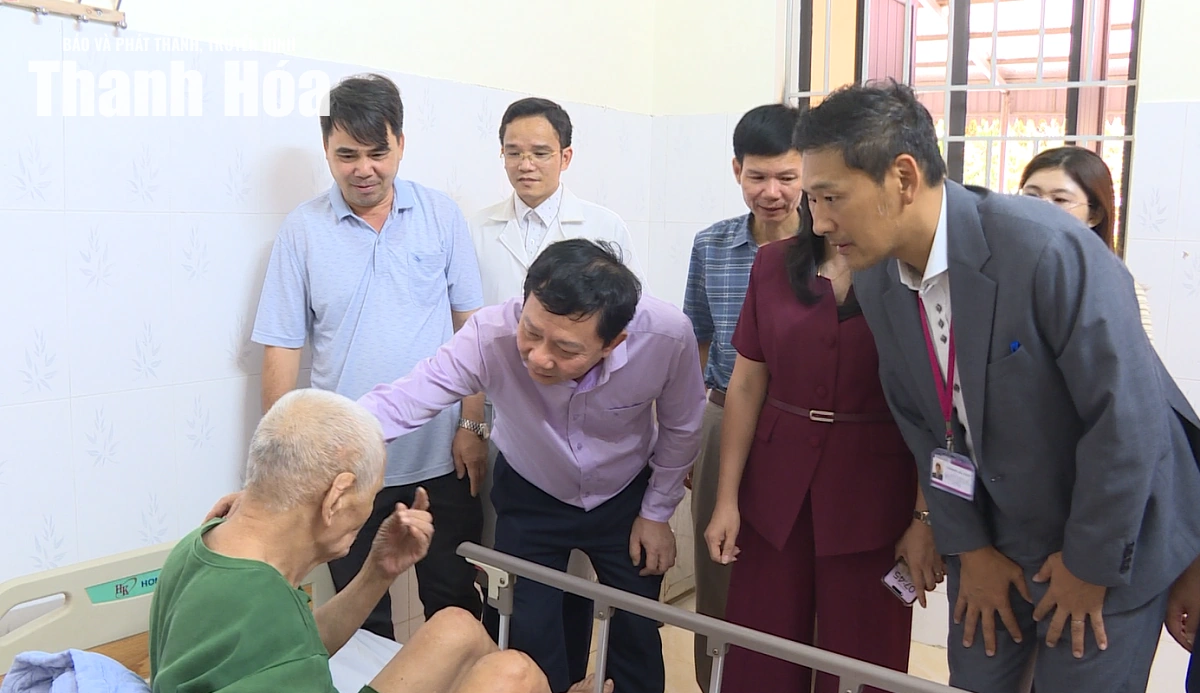 Khám sàng lọc ung thư cho người có công và đối tượng bảo trợ xã hội