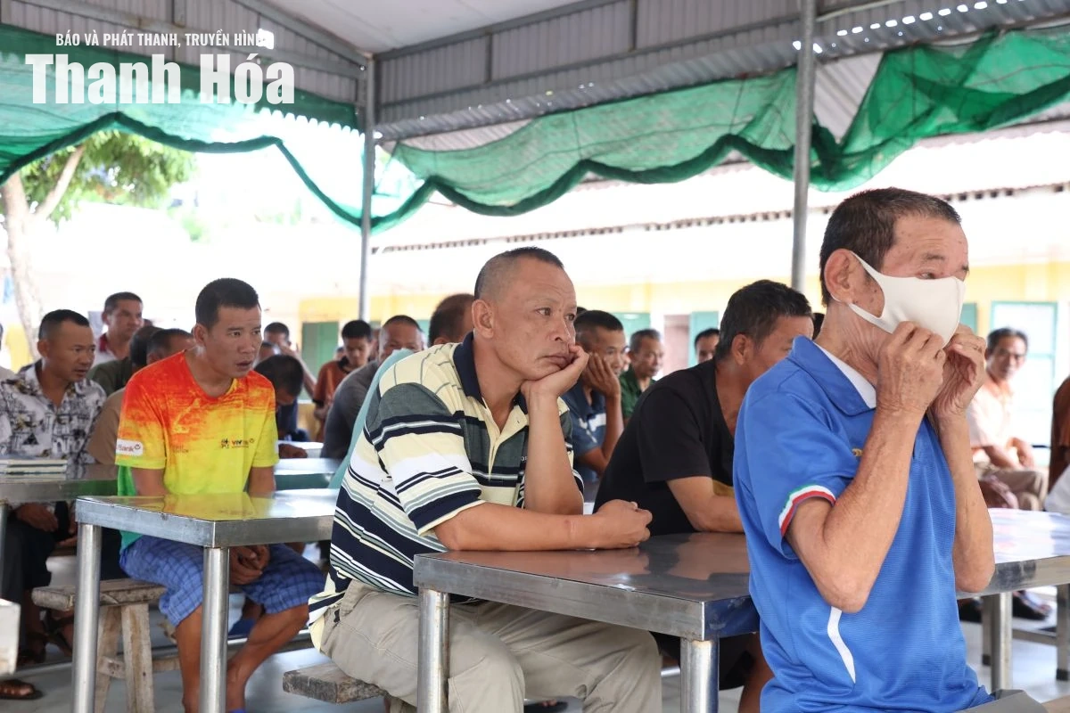 Buổi khám đặc biệt tại Trung tâm Bảo trợ xã hội Thanh Hóa