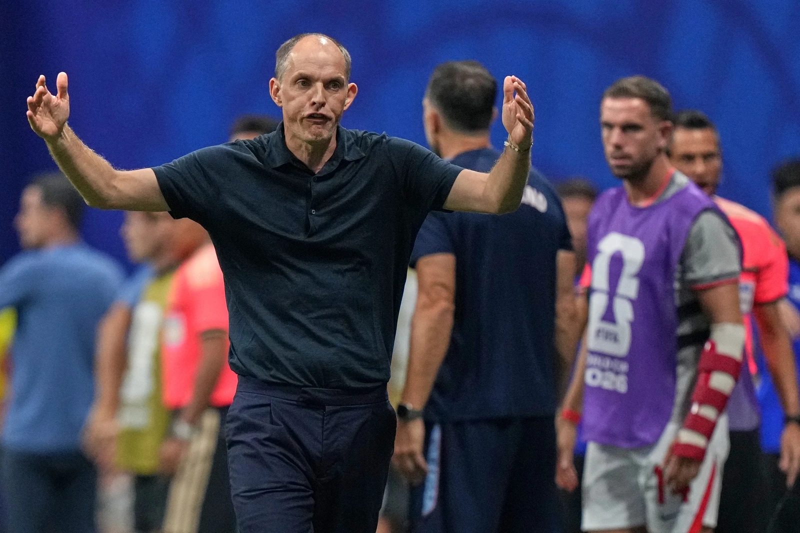 Khuất Văn Khang chia tay tuyển Việt Nam trước thềm ASEAN Cup; Trận tranh hạng ba World Cup 2026 có nguy cơ bị hoãn