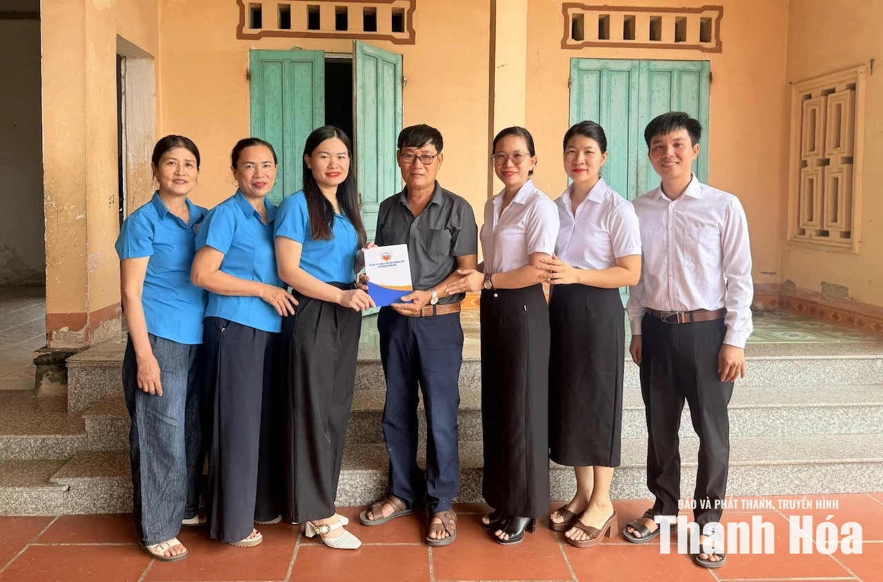TYM Chi nhánh Thanh Hóa trao 49 suất quà tri ân dịp 27/7