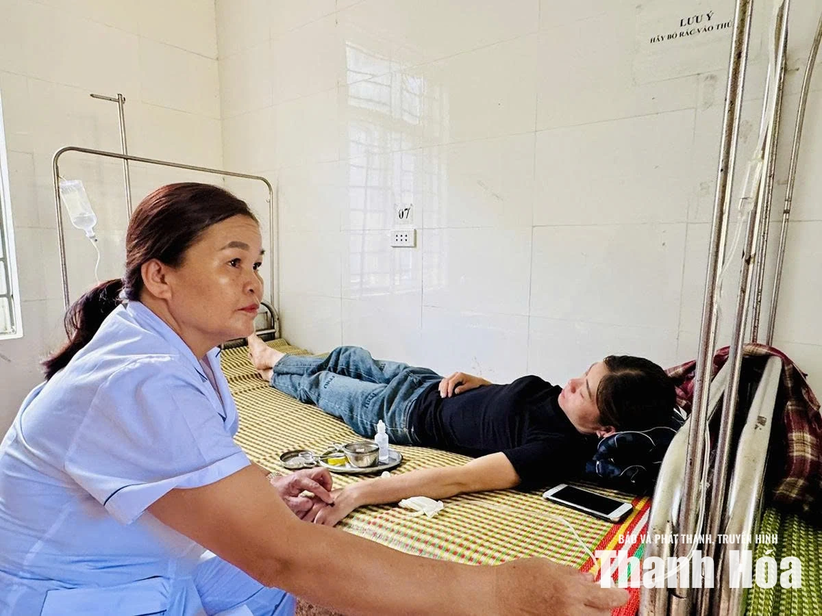 Sức khỏe nhân dân - trung tâm của phát triển: Từ tinh thần Nghị quyết 72-NQ/TW đến hành động thực tiễn (Bài 2): Y tế cơ sở - “Người gác cổng” của hệ thống chăm sóc sức khỏe