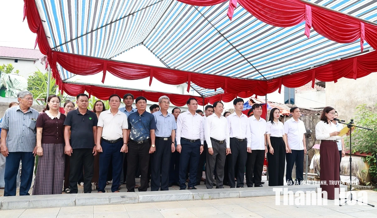 Xã Thiệu Hóa dâng hương tưởng niệm 267 năm ngày mất Hoàng đế Lê Ý Tông
