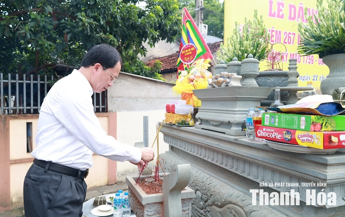 Xã Thiệu Hóa dâng hương tưởng niệm 267 năm ngày mất Hoàng đế Lê Ý Tông