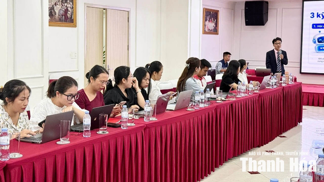 Tập huấn ứng dụng AI trong sáng tạo hình ảnh báo chí đa nền tảng