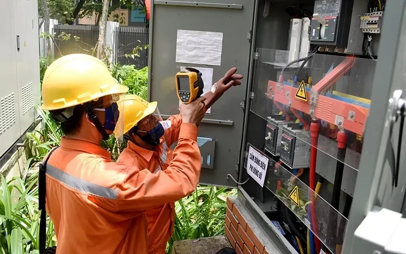 Giá điện tăng từ 10% trở lên phải báo cáo Chính phủ