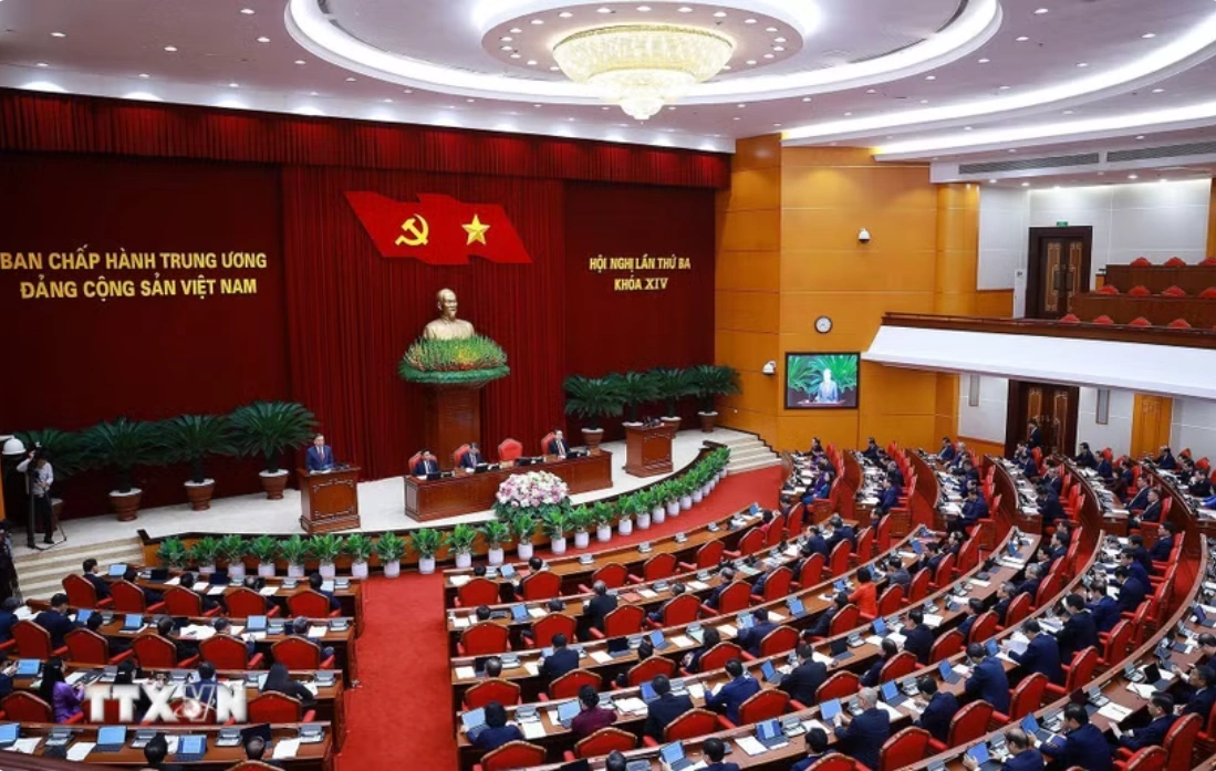 Thông cáo báo chí về ngày làm việc thứ nhất Hội nghị Trung ương 3 khóa XIV