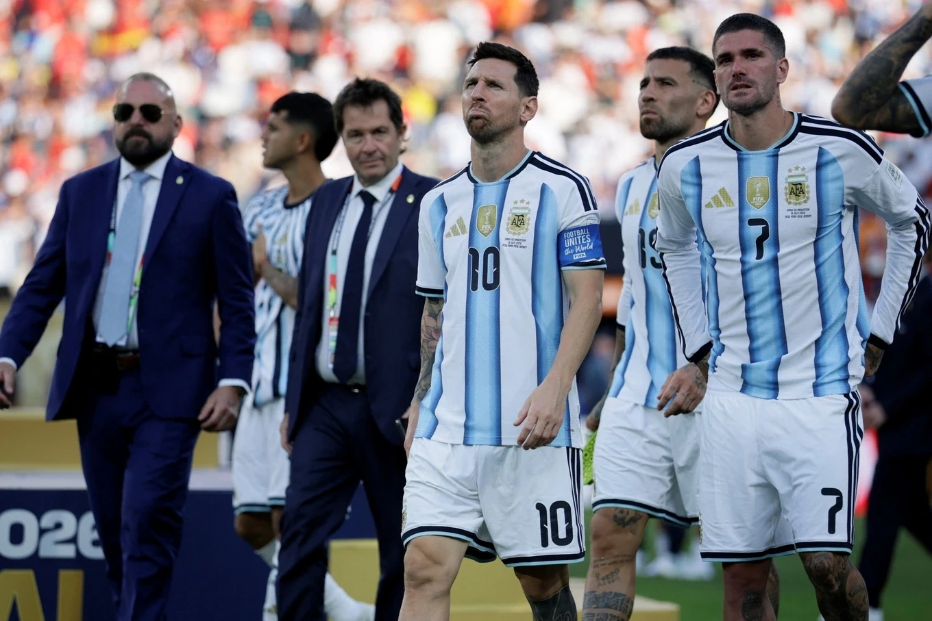 Tuyển Việt Nam đón tin vui từ FIFA; Xác định 6 đội tuyển đầu tiên giành quyền dự World Cup 2030