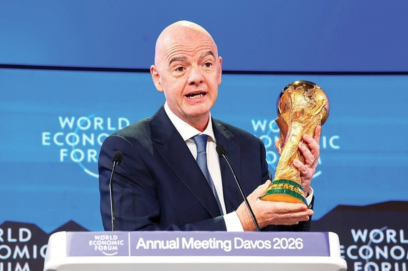 Trung vệ tuyển Việt Nam gặp sự cố hy hữu; FIFA xác nhận có thể thay đổi rất lớn ở World Cup 2030