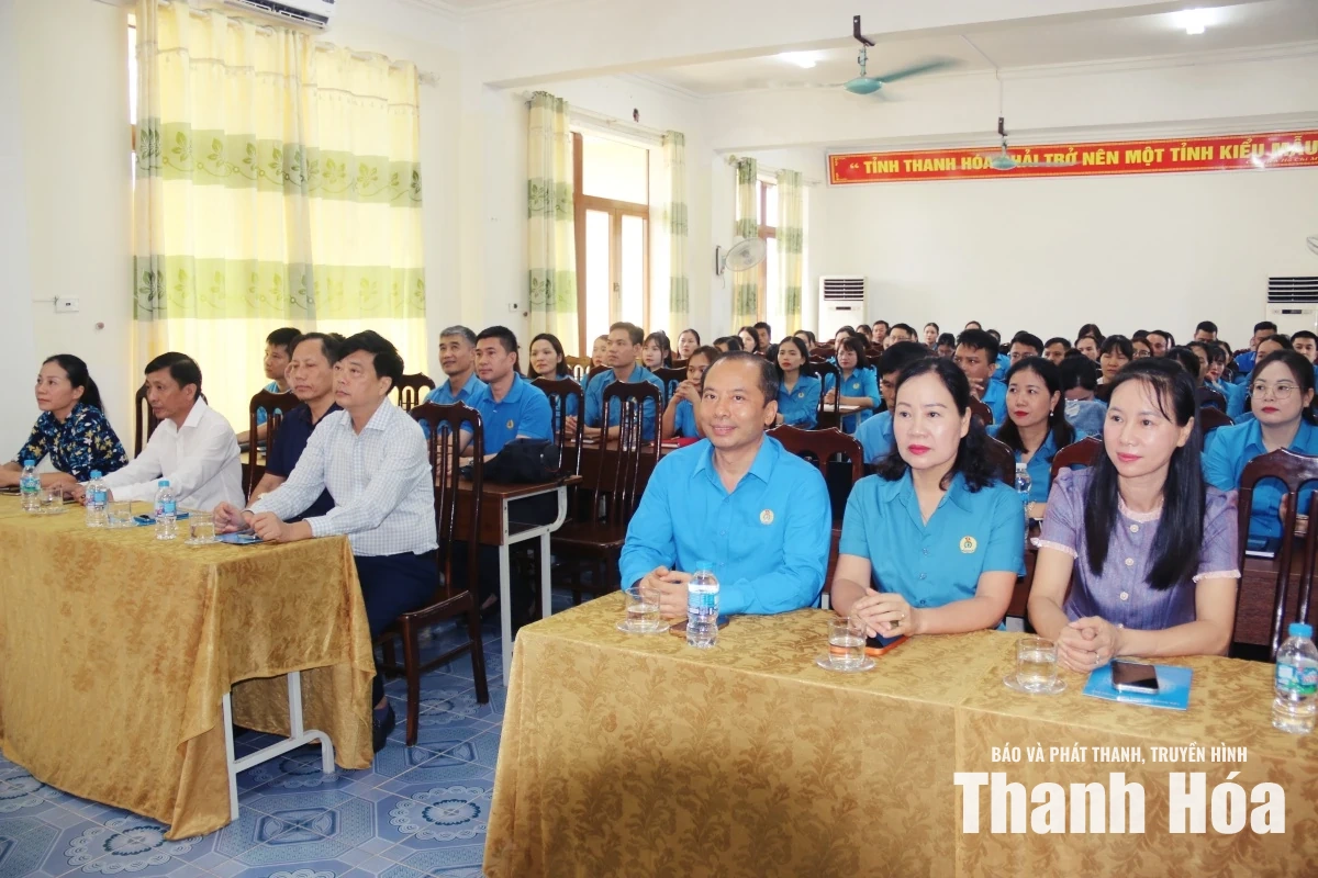 Bồi dưỡng nhận thức về Đảng cho 80 cán bộ, đoàn viên công đoàn ưu tú