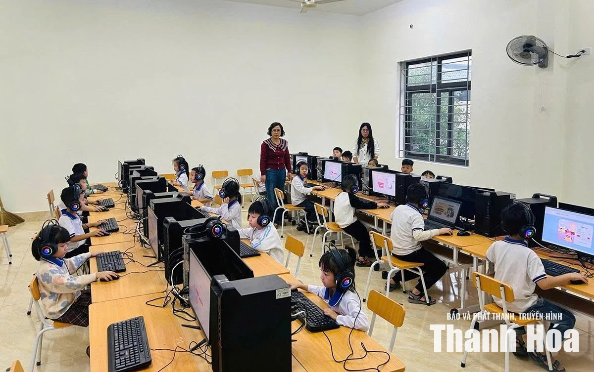 Trường học trong kỷ nguyên số