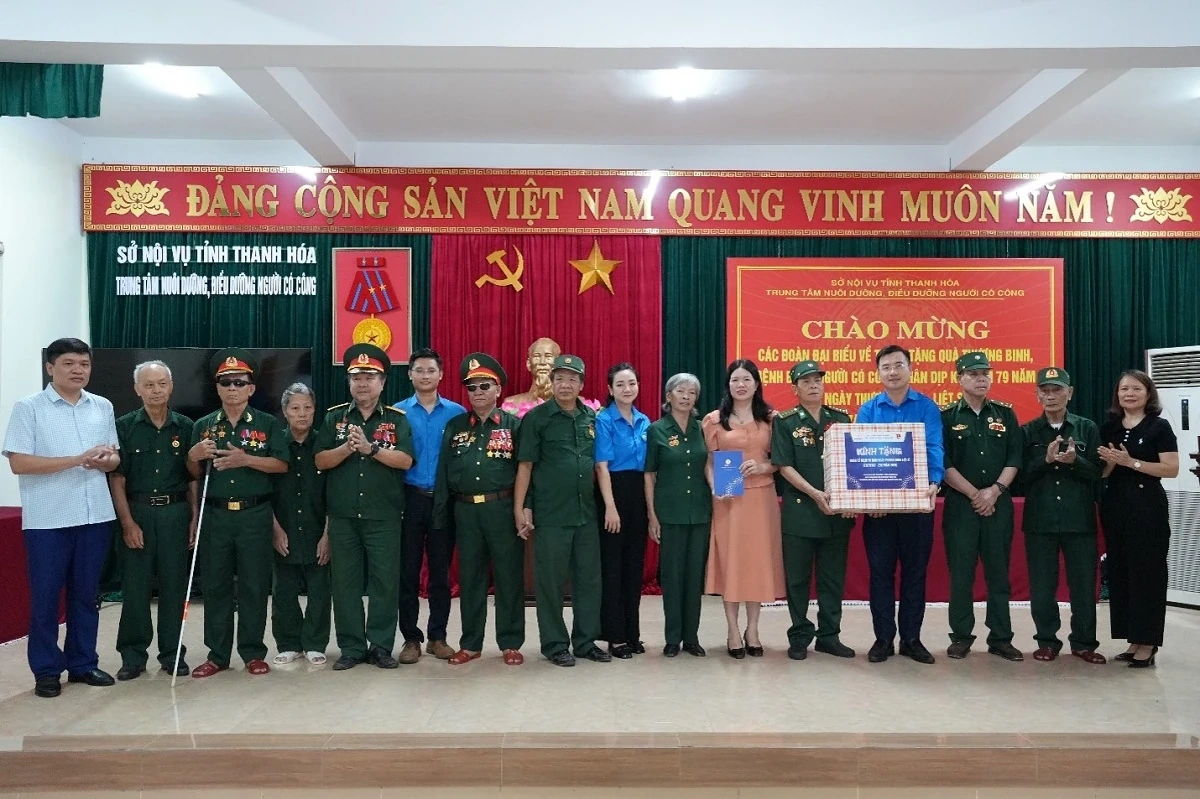 Công ty Điện lực Thanh Hóa tiếp nối truyền thống “Uống nước nhớ nguồn”