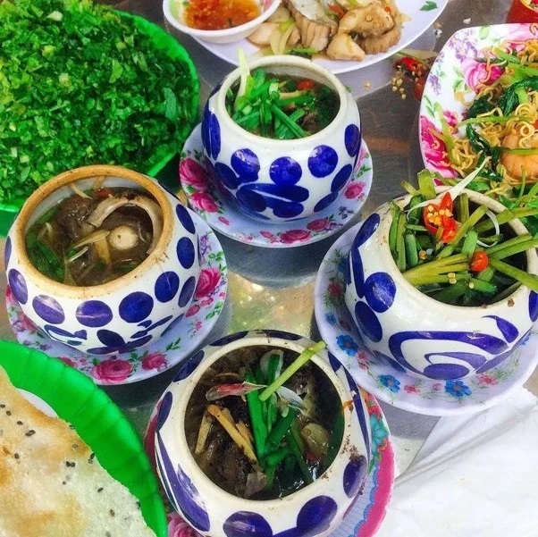 Du lịch biển miền Trung ăn gì? 10 món ngon nhất định phải thử