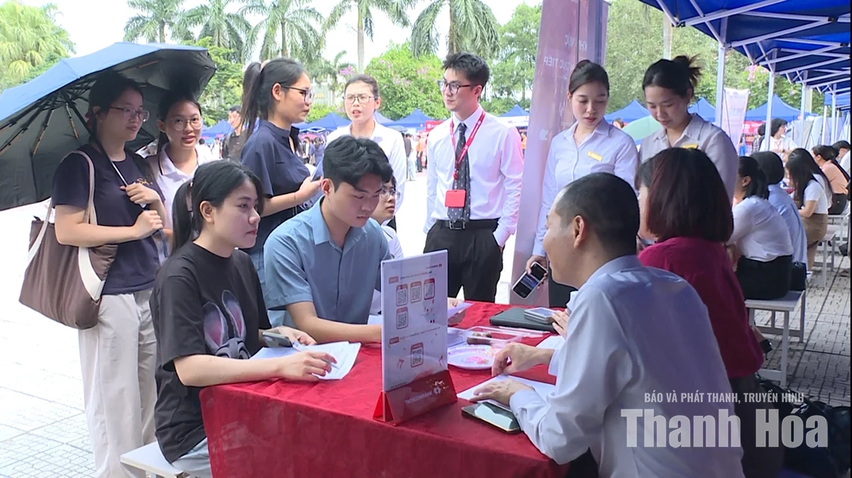 Đưa cơ hội việc làm đến gần người lao động