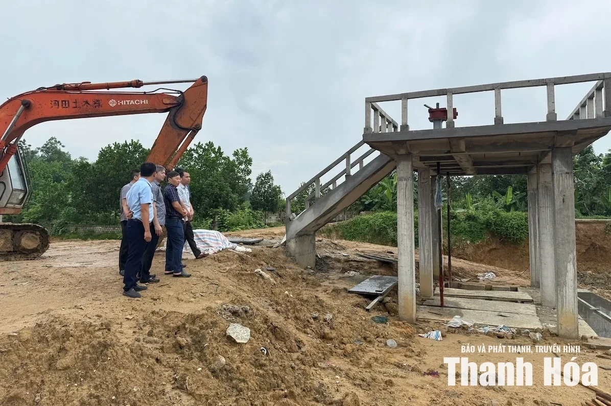 Đảm bảo an toàn đê điều, thông suốt dòng chảy trong mùa mưa bão