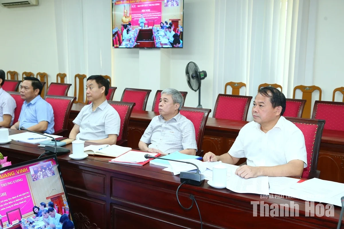 Góp ý sửa đổi, bổ sung quy định về đánh giá, xếp loại tập thể, cá nhân trong hệ thống chính trị