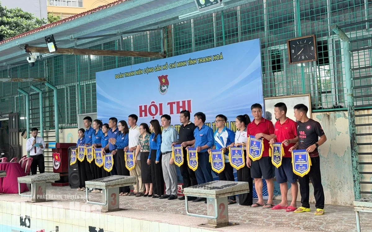 Gần 150 vận động viên tham gia Hội thi Bơi và kỹ năng cứu đuối nước năm 2026