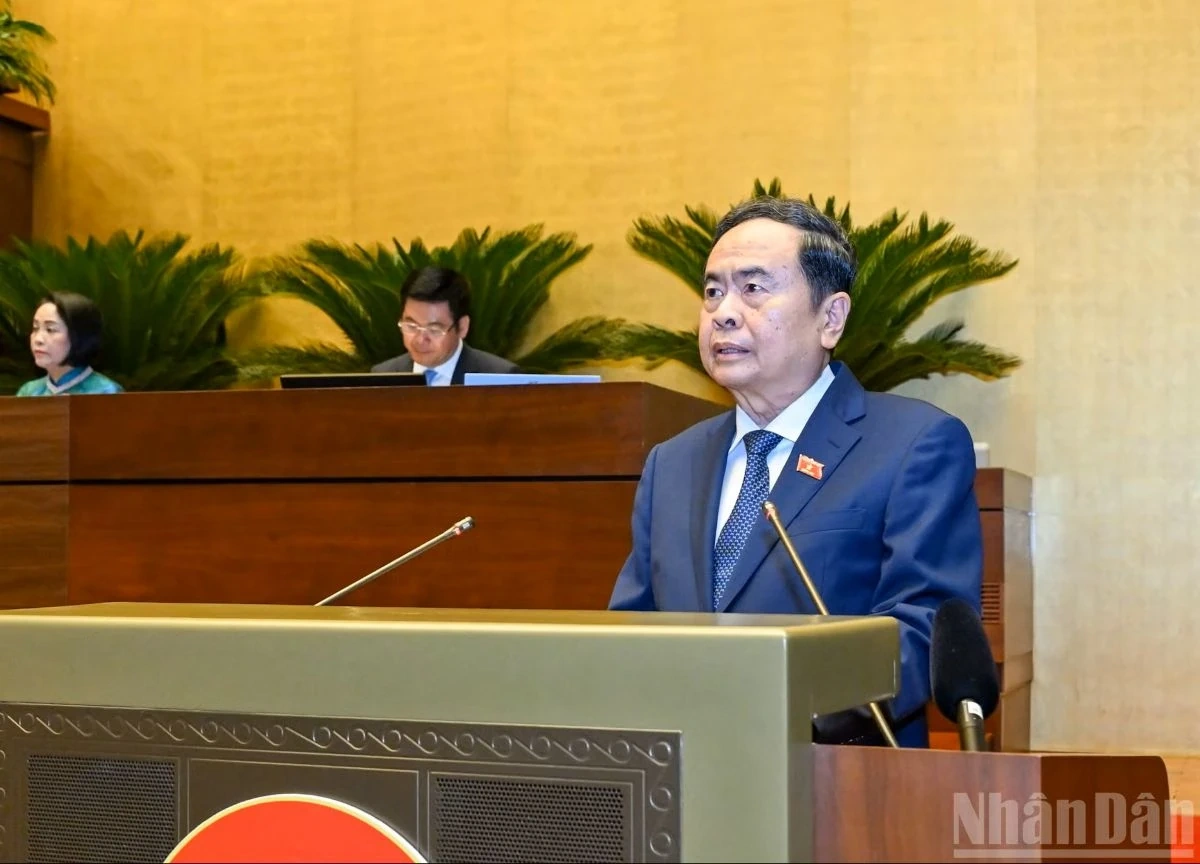 Quốc hội khóa XVI khai mạc trọng thể Kỳ họp không thường lệ thứ nhất