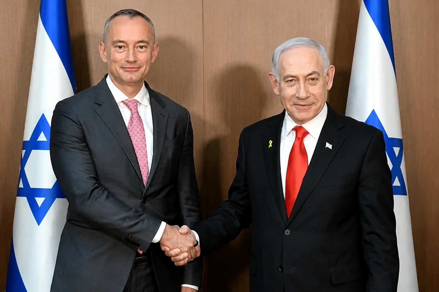 Israel và Hội đồng Hòa bình Gaza bàn giải giáp vũ khí, chuyển sang chính quyền dân sự