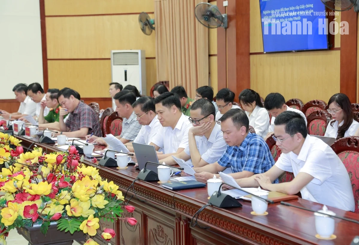 Thanh Hóa đề xuất thí điểm cấp giấy chứng nhận quyền sử dụng đất, quyền sở hữu tài sản gắn liền với đất điện tử trên VNeID