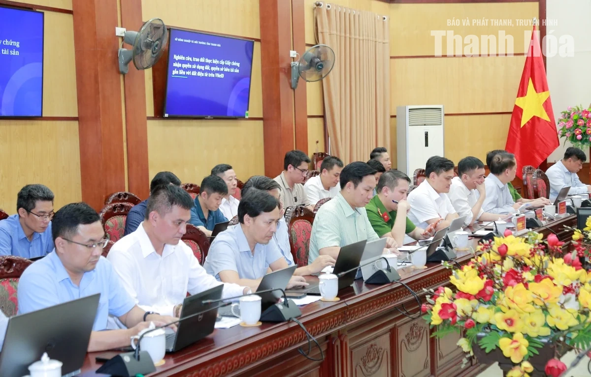 Thanh Hóa đề xuất thí điểm cấp giấy chứng nhận quyền sử dụng đất, quyền sở hữu tài sản gắn liền với đất điện tử trên VNeID
