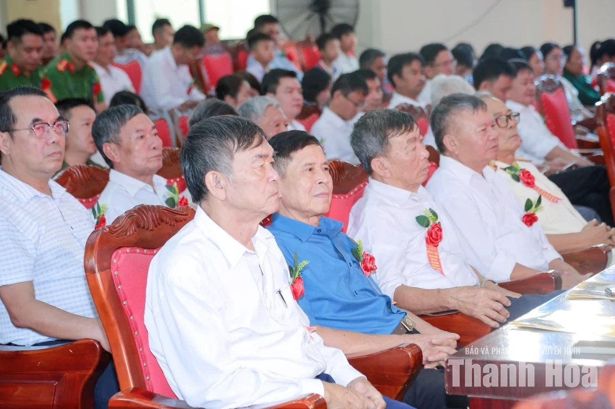 Phó Bí thư Tỉnh ủy Trịnh Tuấn Sinh dự Ngày hội “Toàn dân bảo vệ an ninh Tổ quốc” tại xã Thọ Xuân