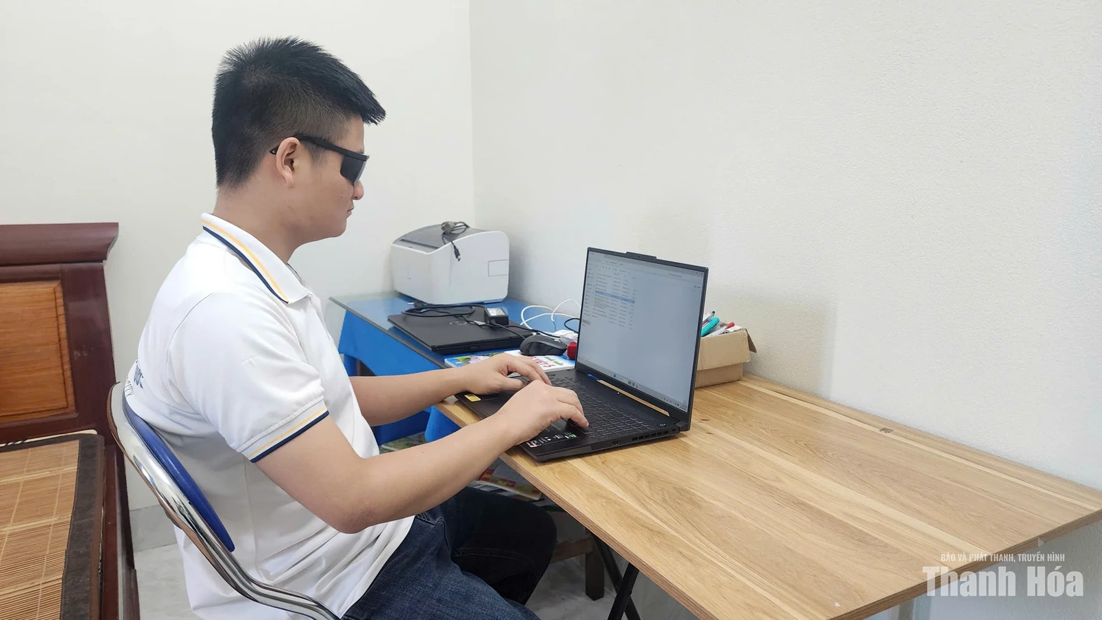 Khi AI trở thành “đôi mắt” của người khiếm thị