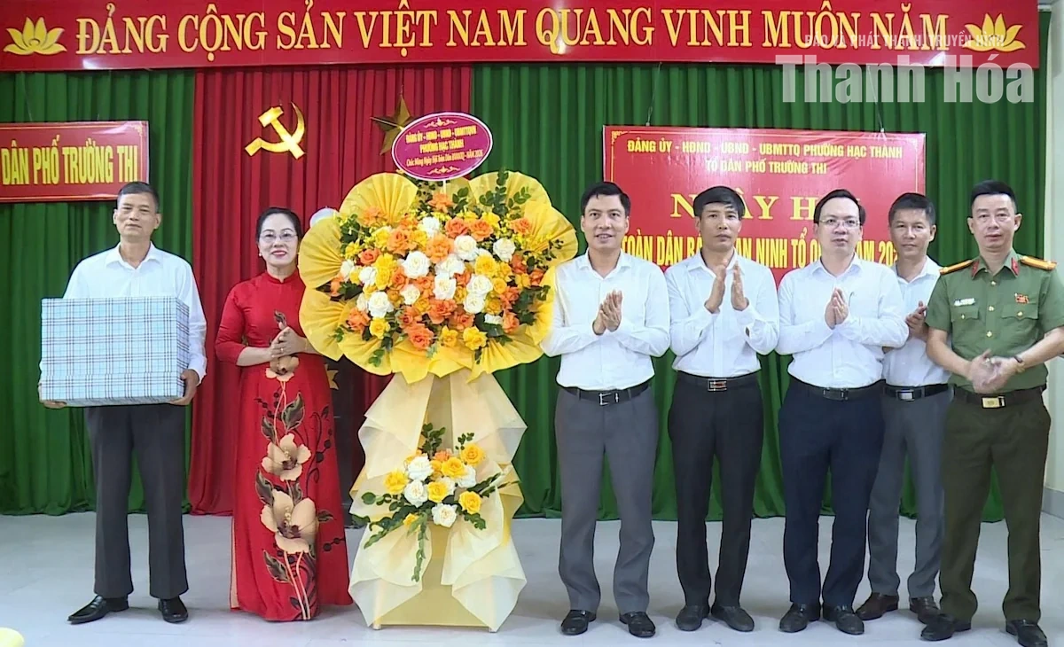 Tổ dân phố Trường Thi tổ chức Ngày hội Toàn dân bảo vệ an ninh Tổ quốc năm 2026