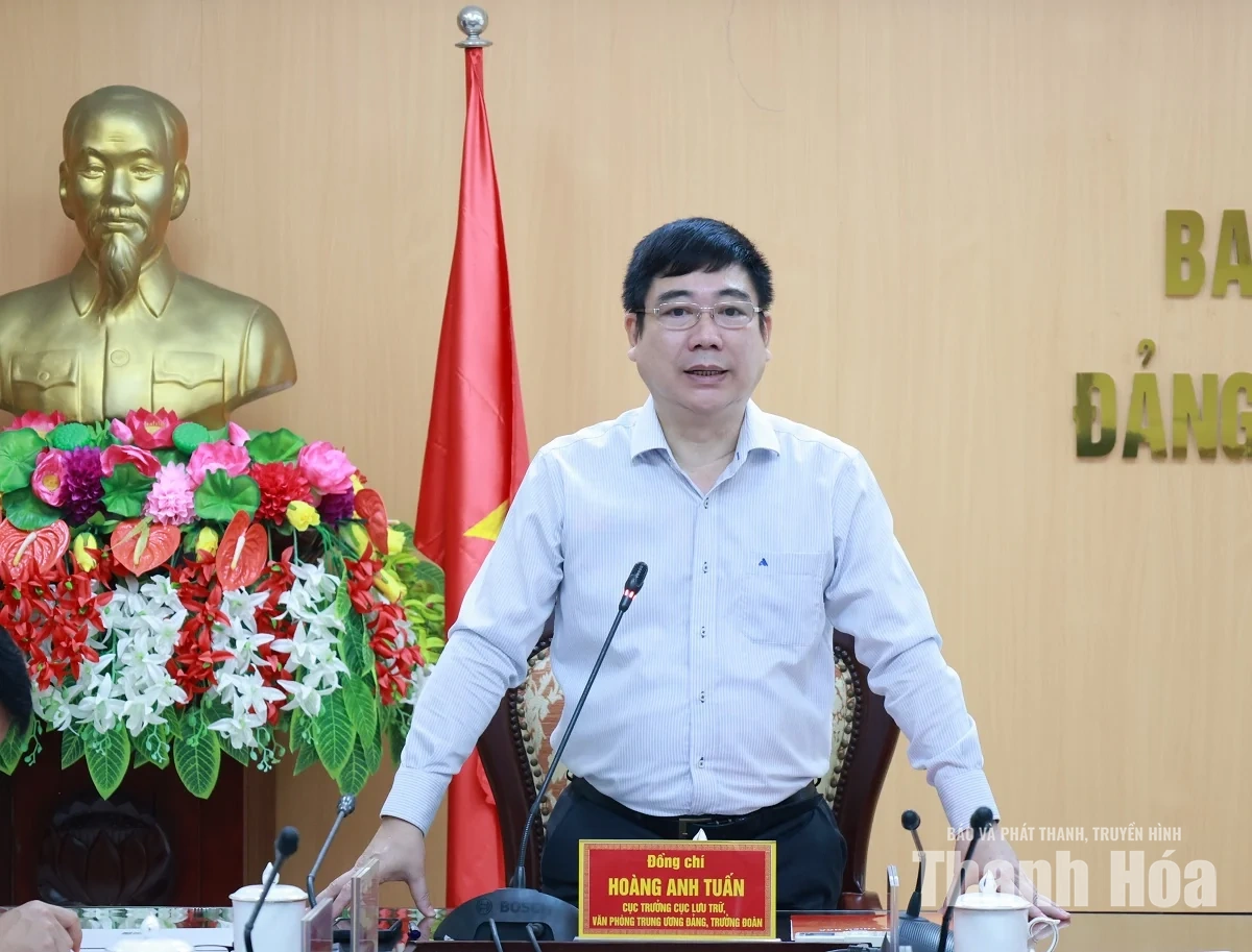 Đoàn công tác Cục Lưu trữ, Văn phòng Trung ương Đảng kiểm tra công tác văn thư, lưu trữ tại Thiệu Hóa