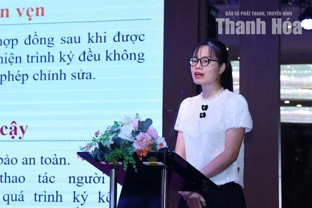 Triển khai quy định pháp luật về điện lực, thúc đẩy chuyển đổi số trong kinh doanh điện