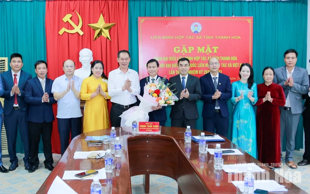 Gặp mặt đoàn đại biểu dự Đại hội đại biểu toàn quốc Liên minh HTX Việt Nam