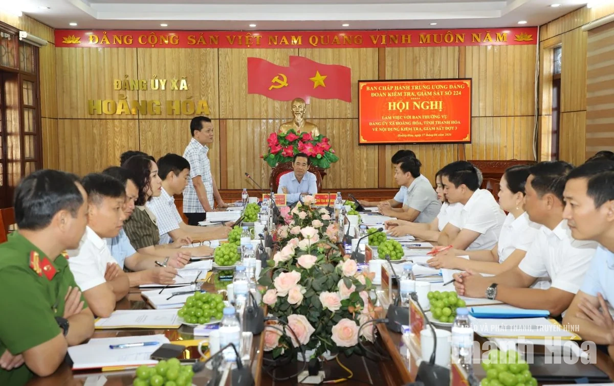 Xác định và ràng buộc rõ trách nhiệm của người đứng đầu trong công tác cán bộ