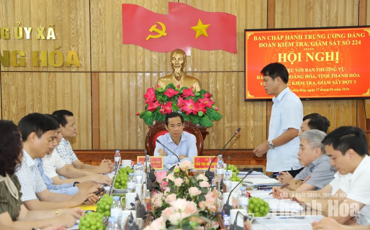 Xác định và ràng buộc rõ trách nhiệm của người đứng đầu trong công tác cán bộ