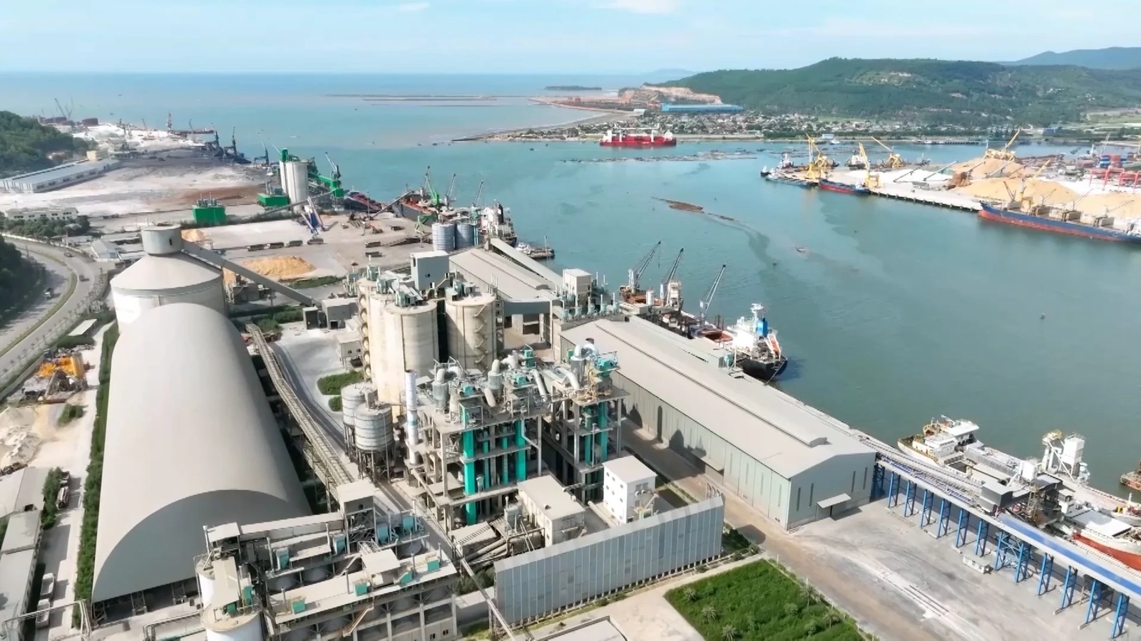 [E-Magazine] Tháo gỡ điểm nghẽn, khơi thông nguồn lực, tăng tốc phát triển tỉnh Thanh Hóa