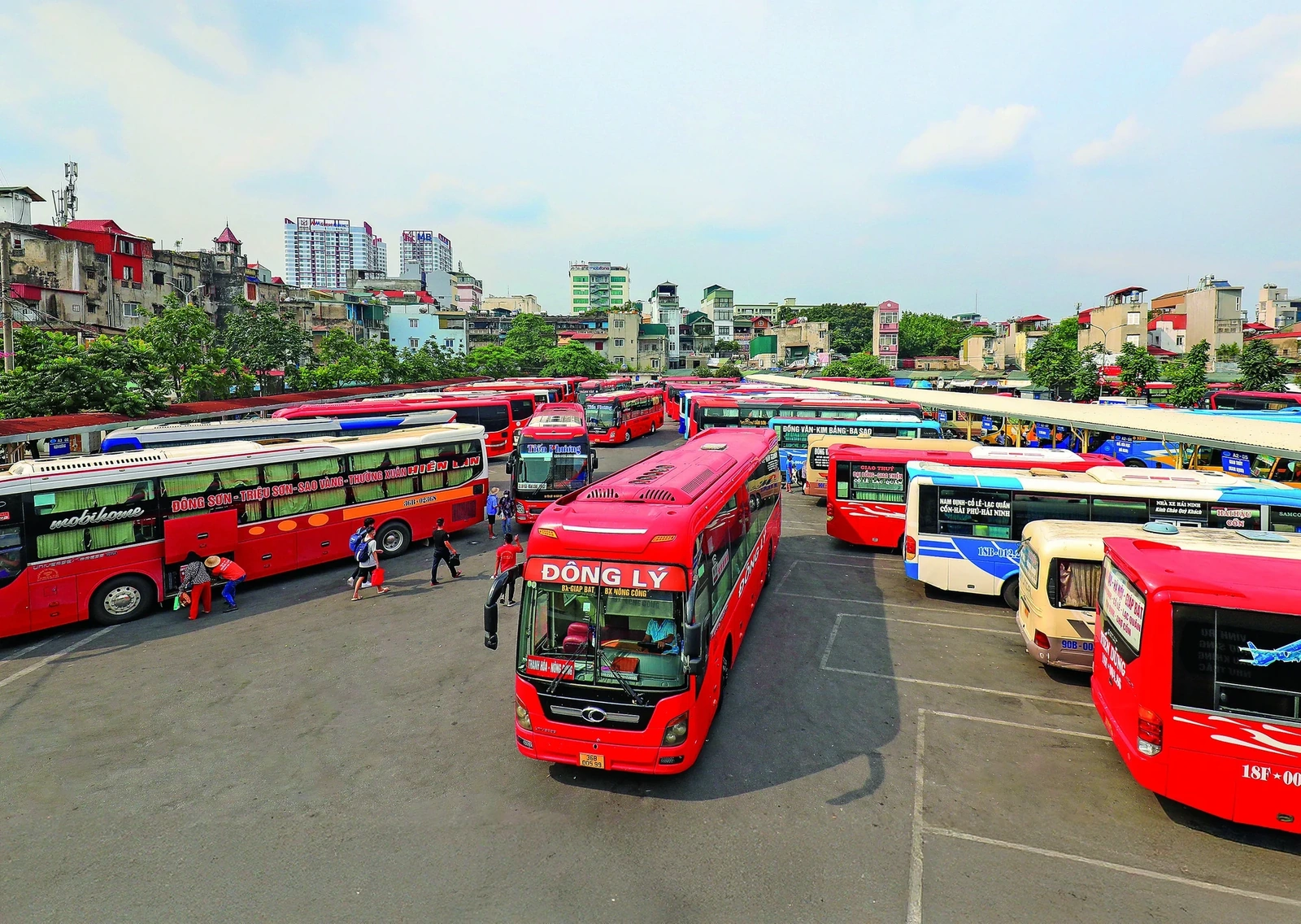 Bảo đảm trật tự, an toàn giao thông đối với hoạt động kinh doanh vận tải bằng xe ô tô