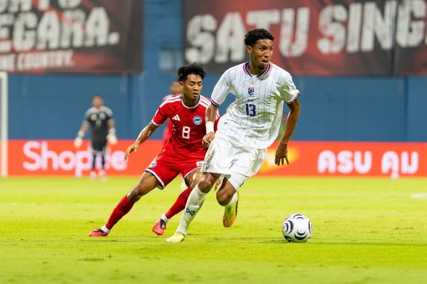 Đội tuyển Việt Nam bám sát Top 98; Neymar lần đầu bị áp dụng luật chống câu giờ mới tại giải Brazil