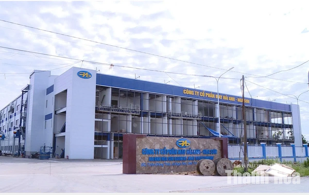 Việc làm tại chỗ - Nền tảng an cư, động lực phát triển