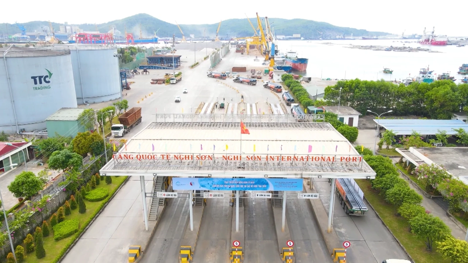 [E-Magazine] Khơi thông nguồn lực, thúc đẩy tăng trưởng