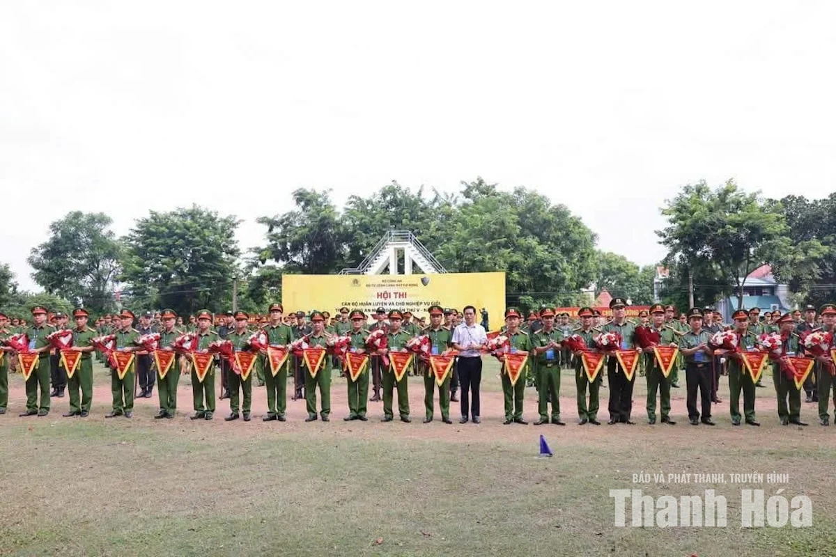 Cảnh sát cơ động Thanh Hóa đoạt 3 giải tại hội thi cán bộ huấn luyện, chó nghiệp vụ giỏi