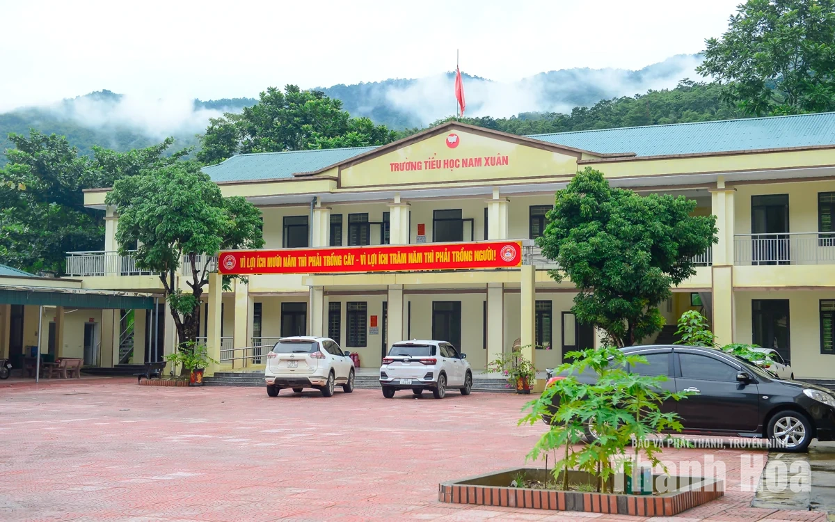 Thầy cô xã vùng cao Nam Xuân sẵn sàng đón học sinh khai giảng năm học mới