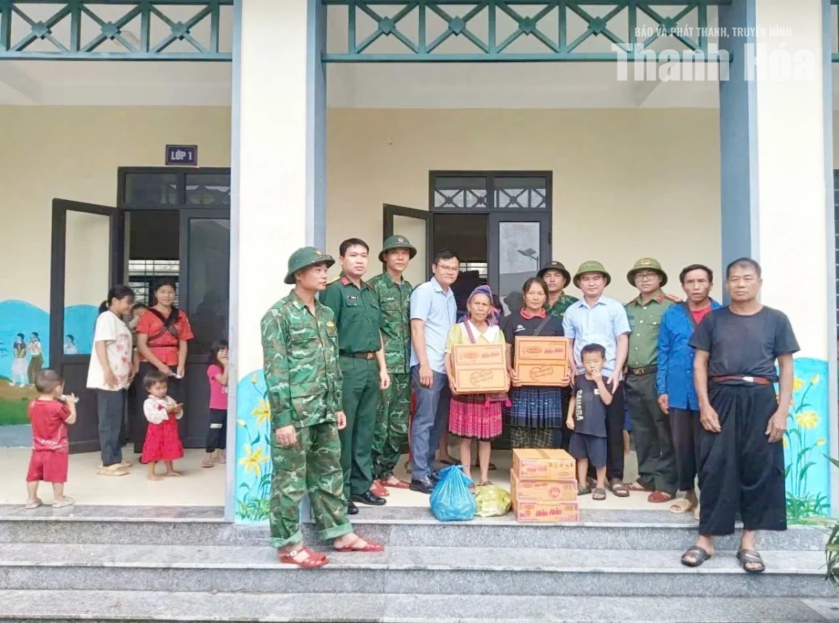Lực lượng vũ trang kịp thời ứng phó sạt lở khu vực biên giới